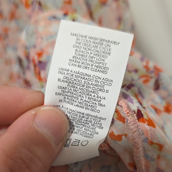 CAbi "Bella" Floral Print Sleeveless Chiffon Blouse - Picture 14 of 16